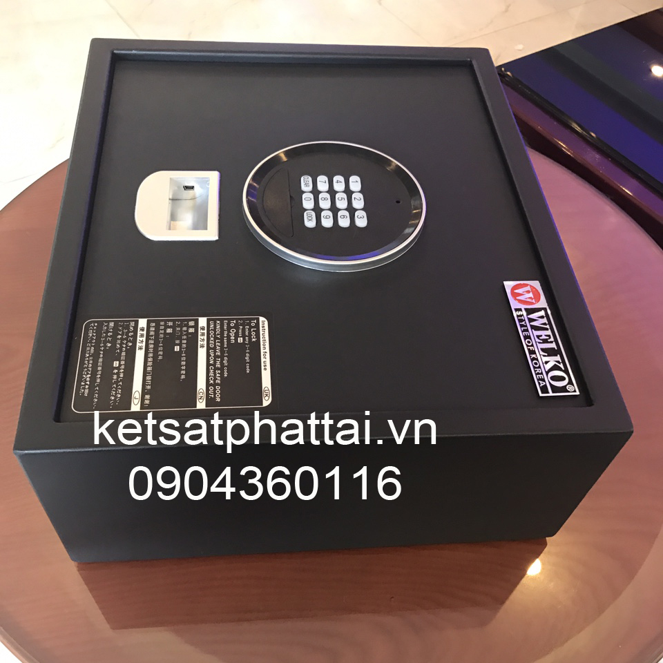 Làm gì để bảo vệ tài sản khỏi thủ đoạn đập kính ô tô trộm tài sản